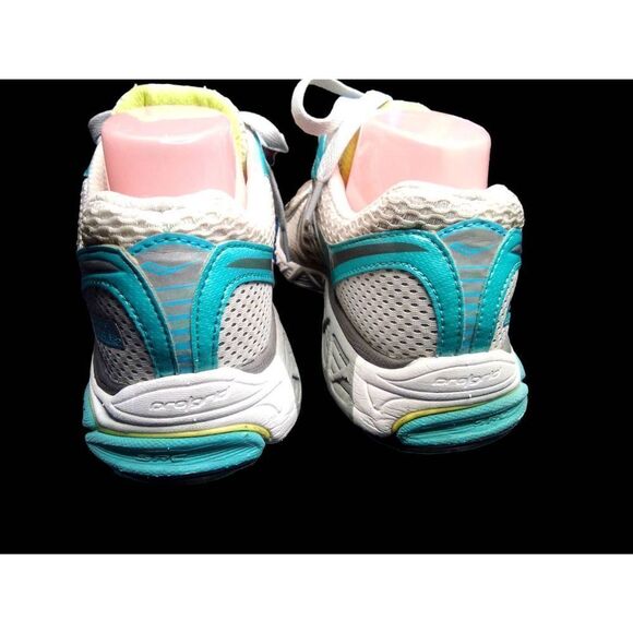 Woman's Saucony Pro Grid 2 Running Shoe Size 9 WF001 - Picture 6 of 7